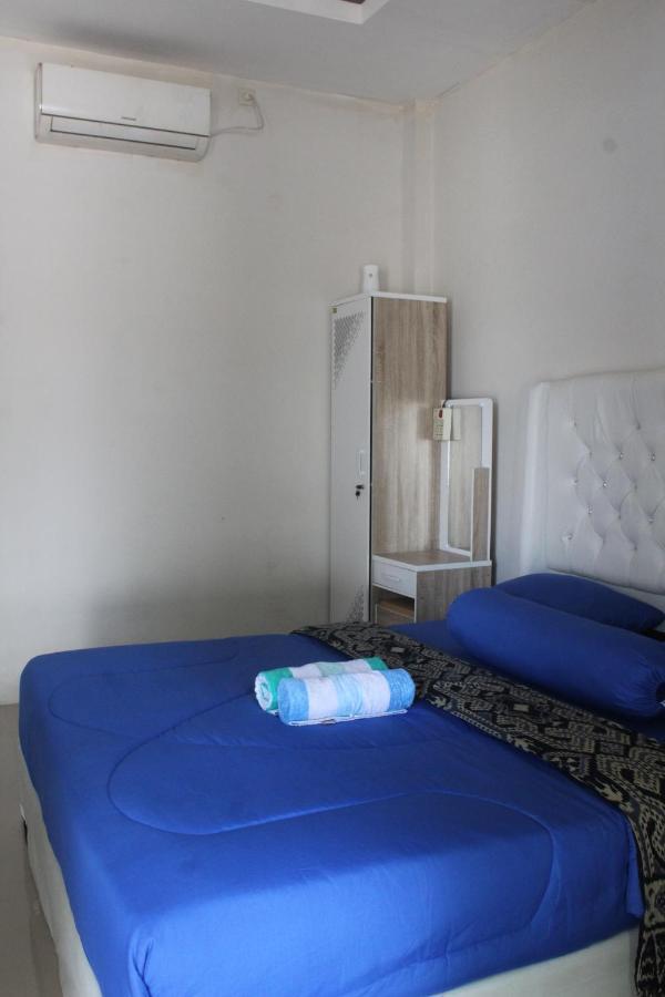 Wl Guesthouse Labuan Bajo Exterior photo