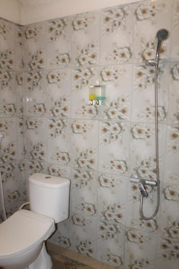 Wl Guesthouse Labuan Bajo Exterior photo