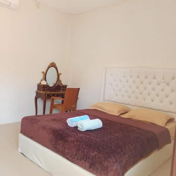 Wl Guesthouse Labuan Bajo Exterior photo