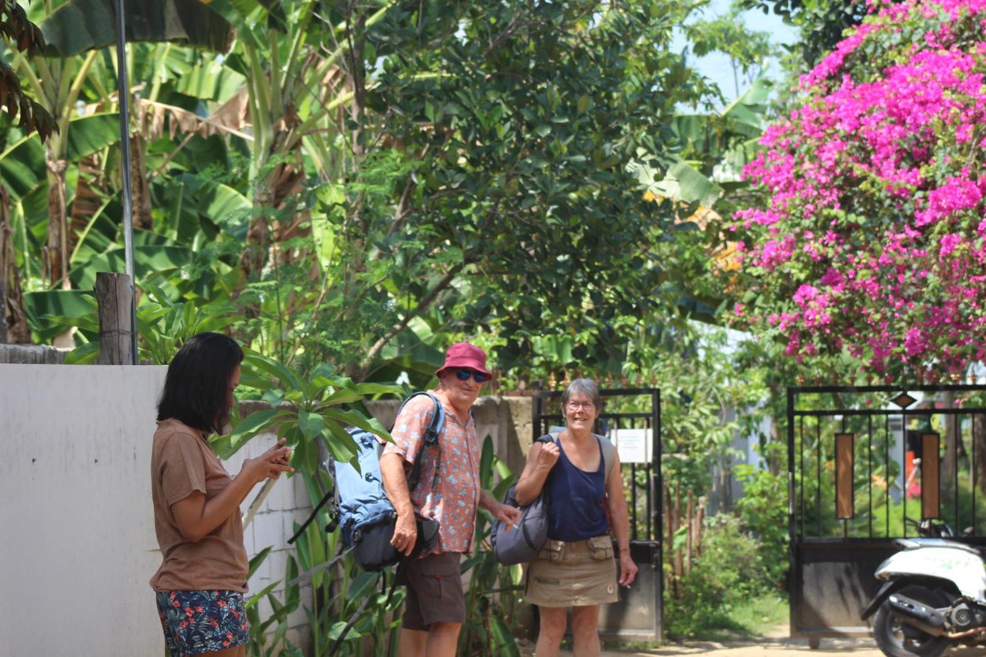 Wl Guesthouse Labuan Bajo Exterior photo